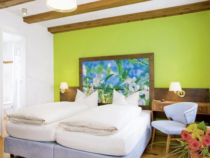 Hotel Muenchner Hof Und Blauer Turm Регенсбург Екстериор снимка